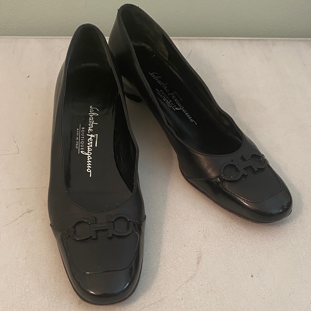 Salvatore Ferragamo Glossy Black Leather shoes